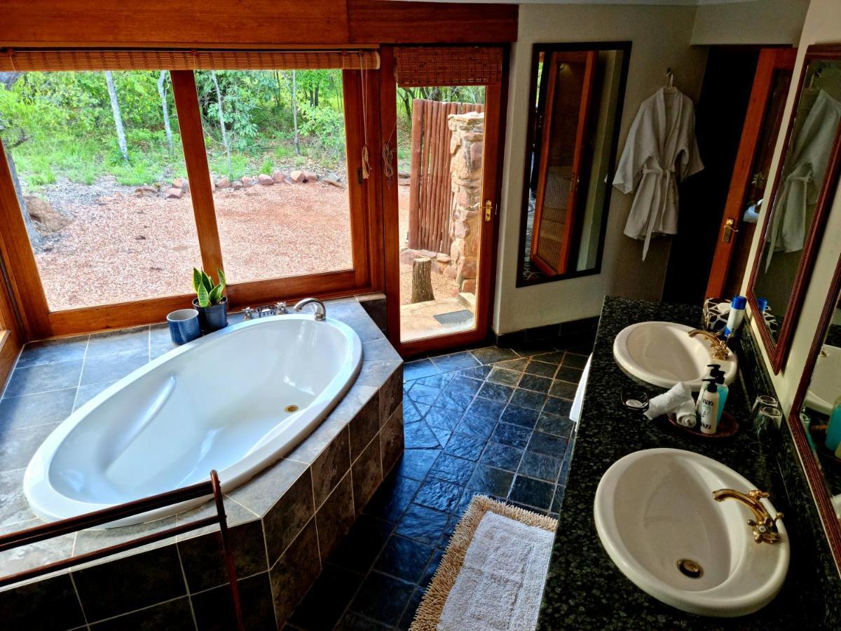 שמורת הצייד ולחפונדן Sekala Private Game Lodge מראה חיצוני תמונה